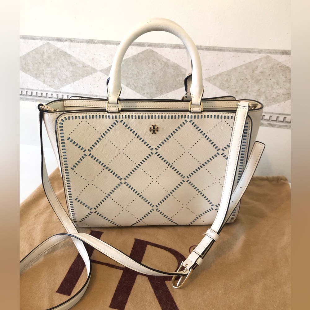 🌺🌺Authentic Tory Burch - Boutique Store Collection - Picture 2 of 15